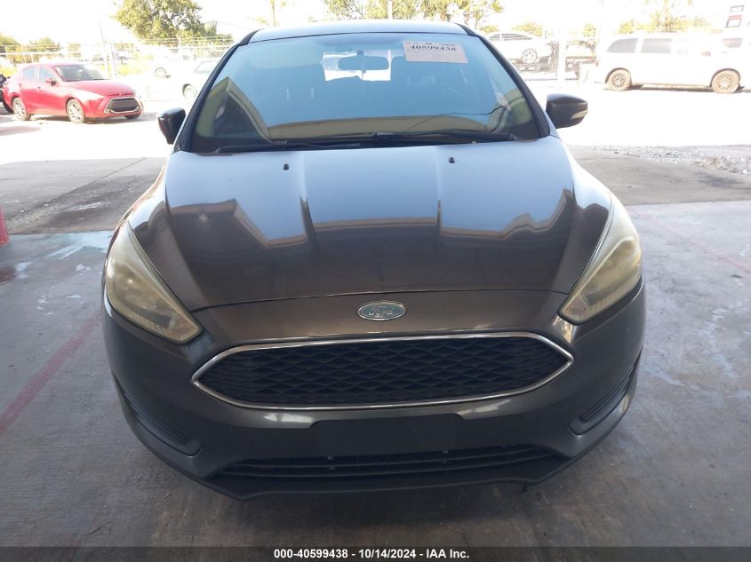 2015 Ford Focus Se VIN: 1FADP3K22FL292065 Lot: 40599438