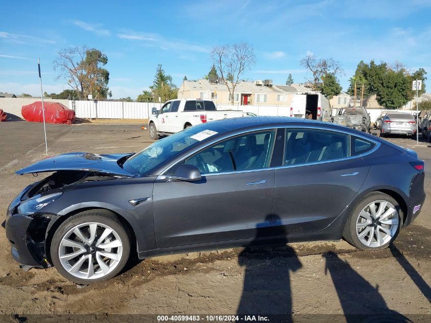 2018 Tesla Model 3 Long Range/Performance VIN: 5YJ3E1EB4JF185042 Lot: 40599483