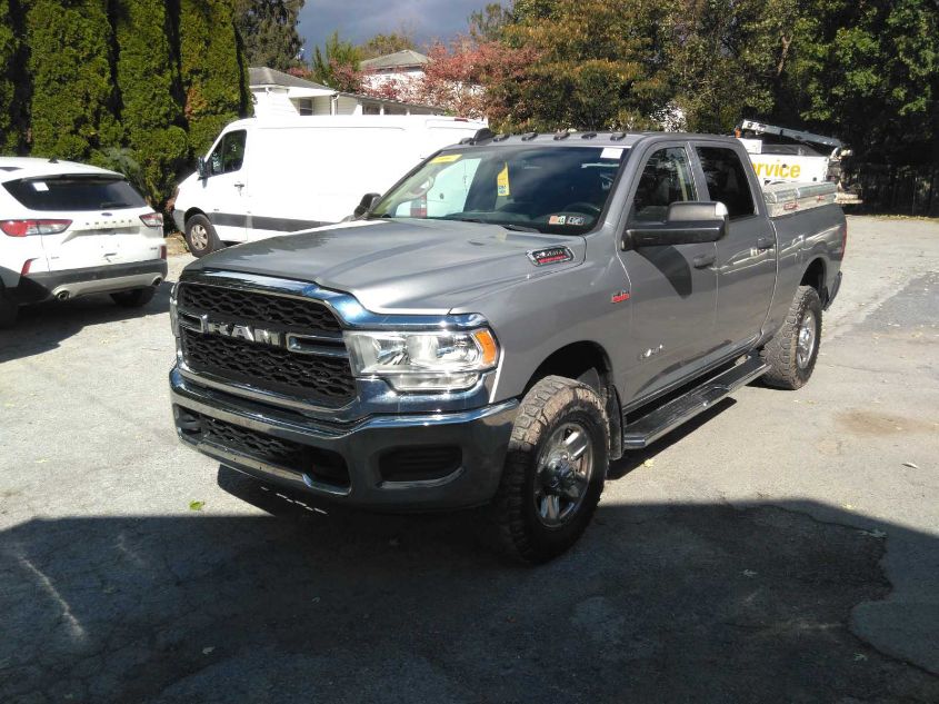 2019 Ram 2500 Tradesman 4X4 6'4 Box VIN: 3C6UR5CJ6KG565495 Lot: 40599681