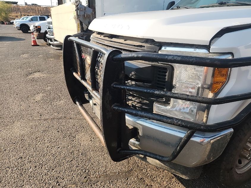 1FT7X2B65HEE61281 2017 Ford F-250 Xl