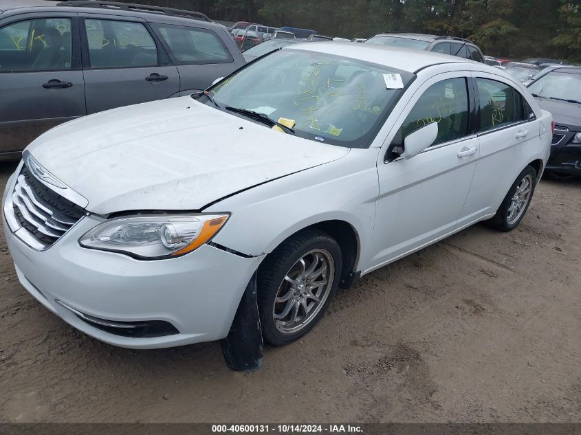 2013 Chrysler 200 Lx VIN: 1C3CCBAB5DN697808 Lot: 40600131