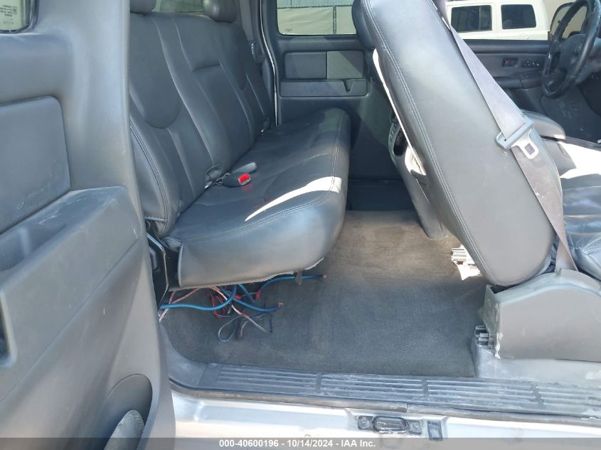 2005 Chevrolet Silverado 1500 Ls VIN: 2GCEC19V351216289 Lot: 40600196