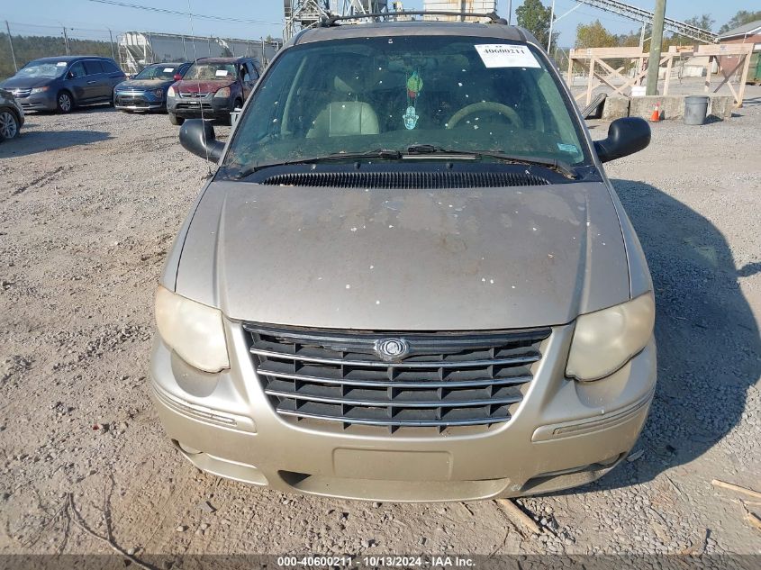 2005 Chrysler Town & Country Touring VIN: 2C4GP54L95R201923 Lot: 40600211