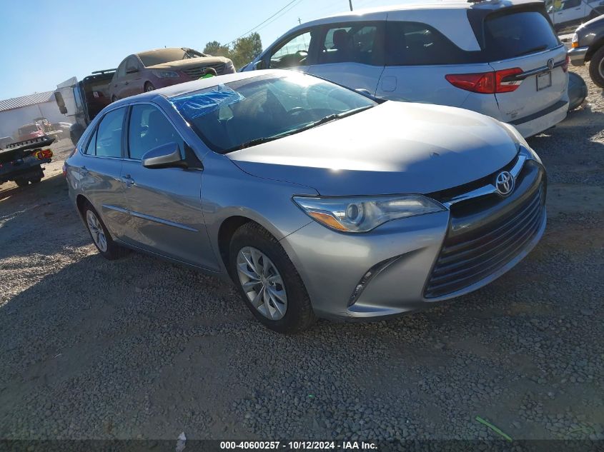 4T1BF1FKXFU107186 2015 TOYOTA CAMRY - Image 1