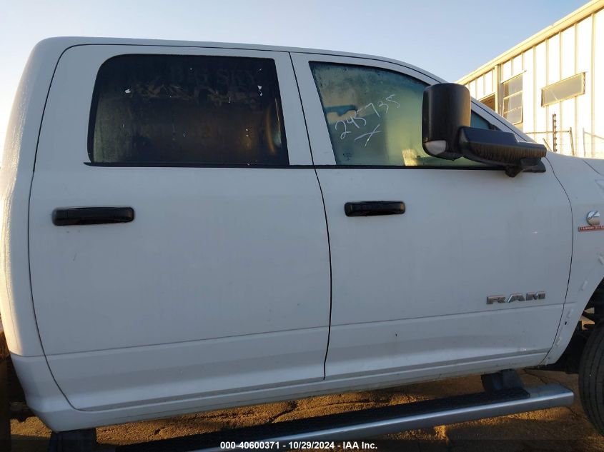 2022 Ram 5500 Chassis Tradesman/Slt/Laramie/Limited VIN: 3C7WRNFL3NG245735 Lot: 40600371