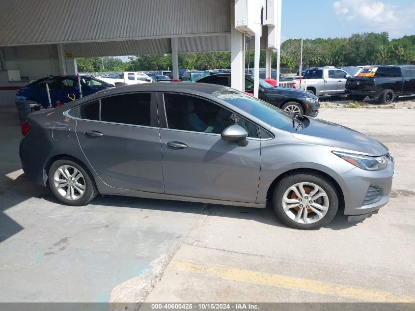 2019 Chevrolet Cruze Lt VIN: 1G1BE5SM0K7131343 Lot: 40600425