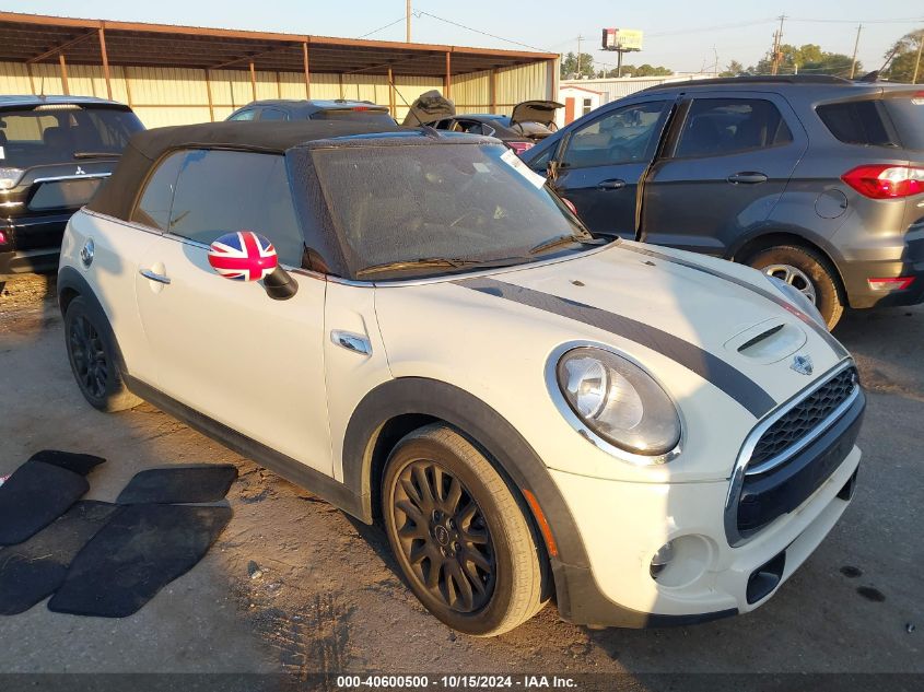 2016 Mini Convertible Cooper S VIN: WMWWG9C59G3C22126 Lot: 40600500