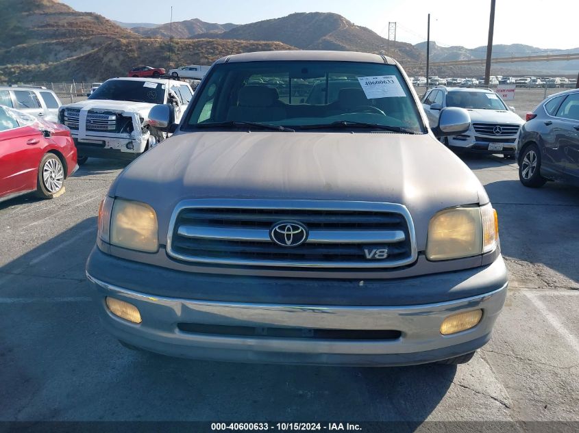 2001 Toyota Tundra Sr5 V8 VIN: 5TBRT34171S152674 Lot: 40600633