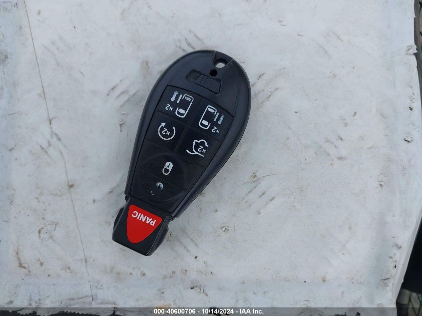 2011 Dodge Grand Caravan Crew VIN: 2D4RN5DG5BR734187 Lot: 40600706