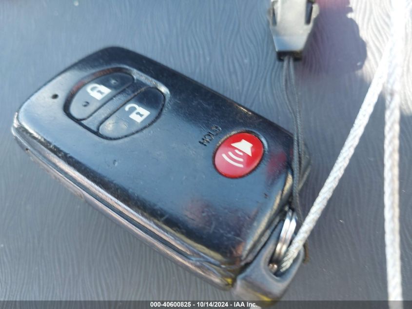 2010 Toyota Prius Iii VIN: JTDKN3DU4A0145875 Lot: 40600825