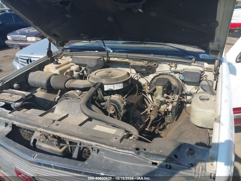 1990 GMC Sierra C2500 VIN: 1GTGC24K7LE514240 Lot: 40600920