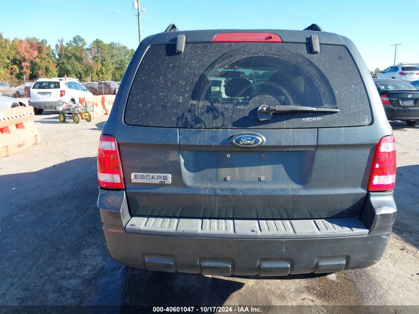 2008 Ford Escape Xlt VIN: 1FMCU03188KC40317 Lot: 40601047