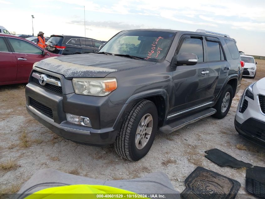 2010 Toyota 4Runner Sr5 V6 VIN: JTEZU5JR9A5000956 Lot: 40601529