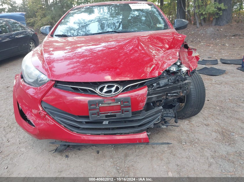 2013 HYUNDAI ELANTRA VIN: KMHDH6AE3DU010975