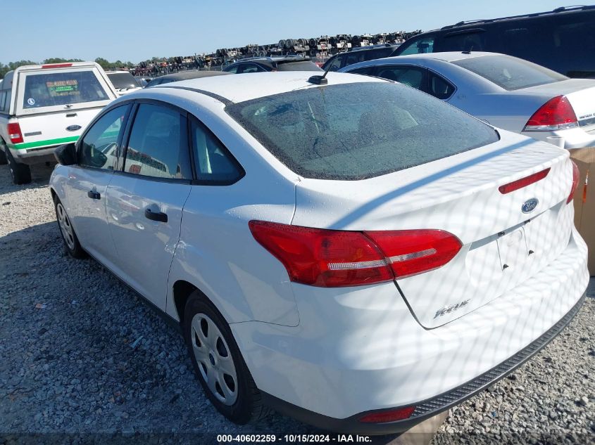 2017 Ford Focus S VIN: 1FADP3E27HL239330 Lot: 40602259