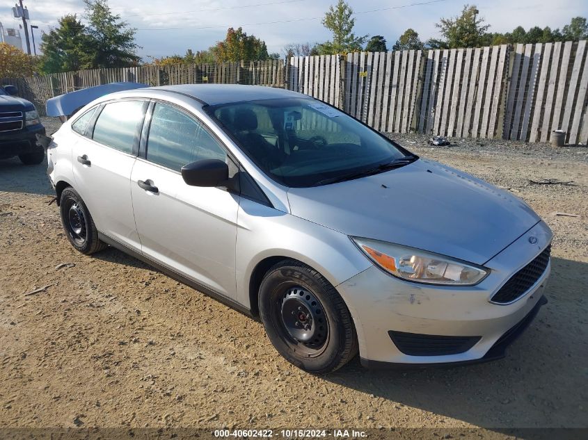 2017 Ford Focus S VIN: 1FADP3E20HL256826 Lot: 40602422