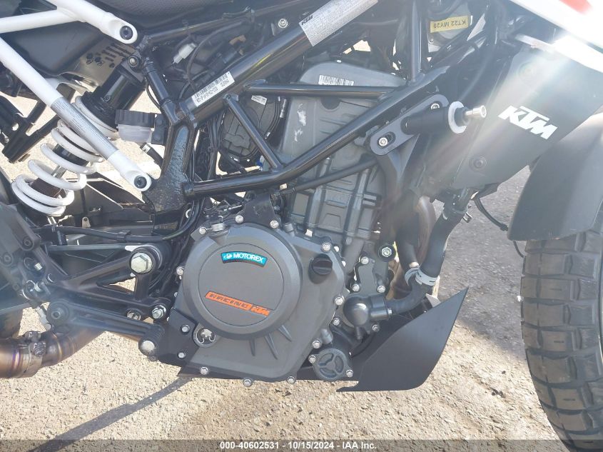 2022 Ktm 390 Duke VIN: MD2JPJ409NC251339 Lot: 40602531