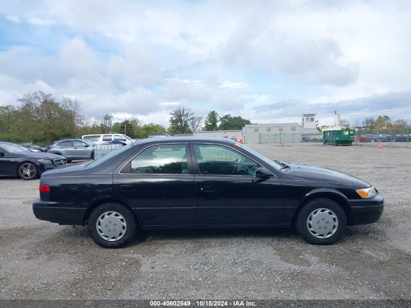 1999 Toyota Camry Le VIN: 4T1BG22K9XU534076 Lot: 40602549