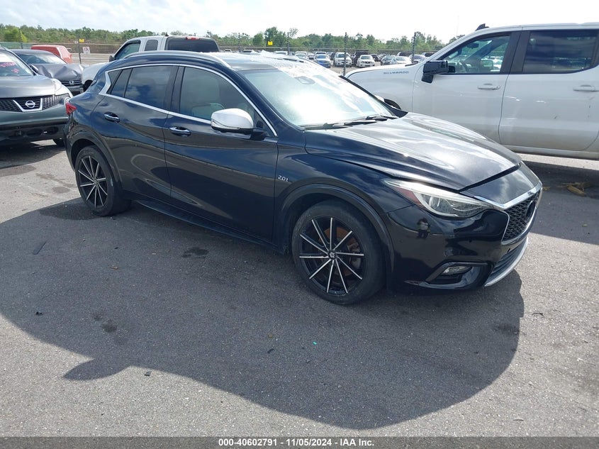 2017 INFINITI QX30 PREMIUM - SJKCH5CP4HA019973