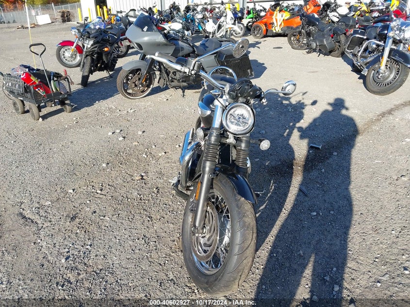 2023 TRIUMPH MOTORCYCLE BONNEVILLE SPEEDMASTER - SMTD46HL6PTBG4725