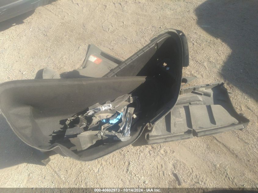 2017 Tesla Model S 100D/60D/75D/90D/P100D VIN: 5YJSA1E21HF204986 Lot: 40602973