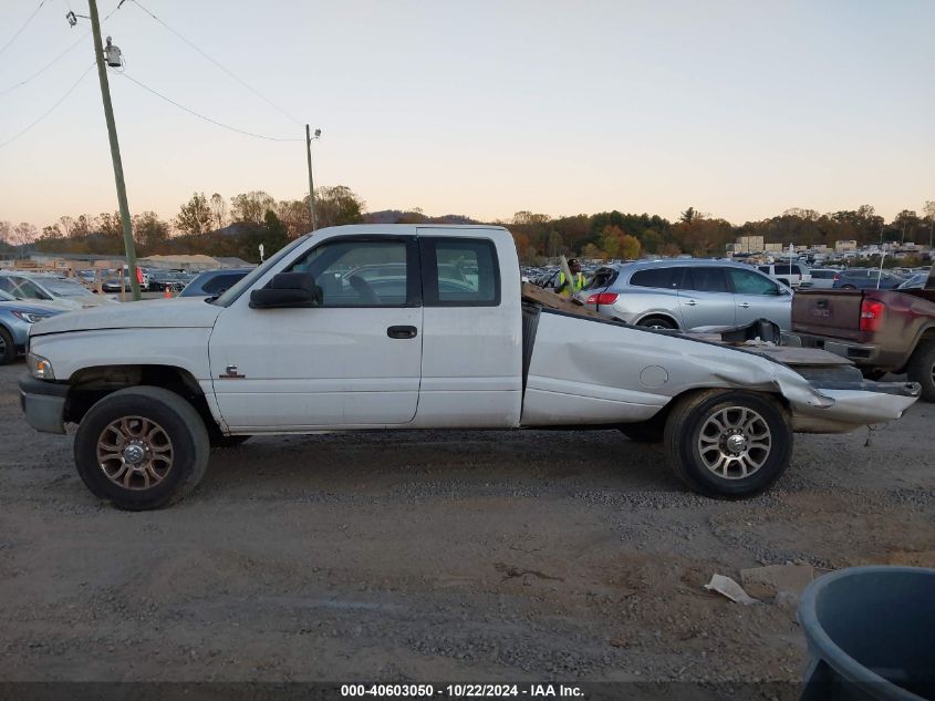 1995 Dodge Ram 2500 VIN: 3B7KC23C3SM122160 Lot: 40603050