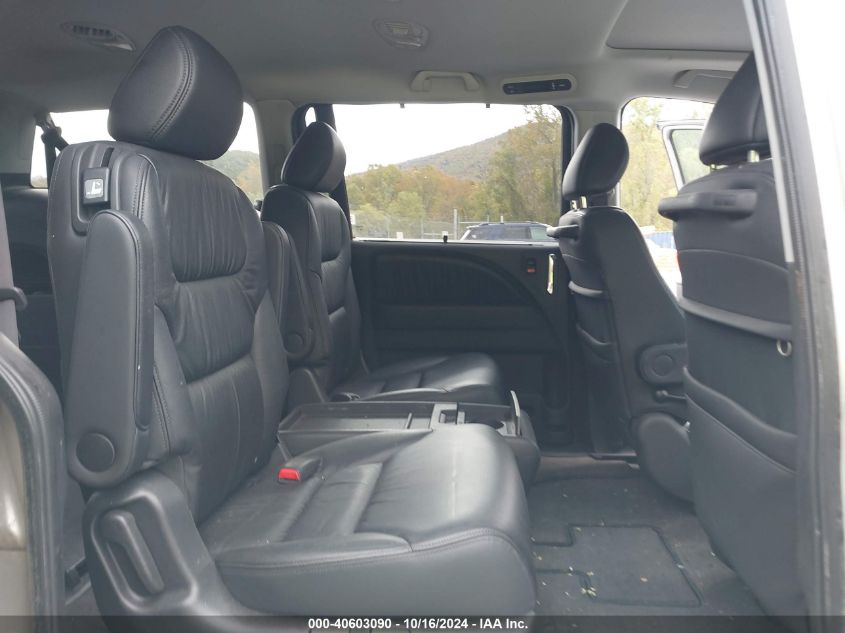 2005 Honda Odyssey Touring VIN: 5FNRL38865B111087 Lot: 40603090