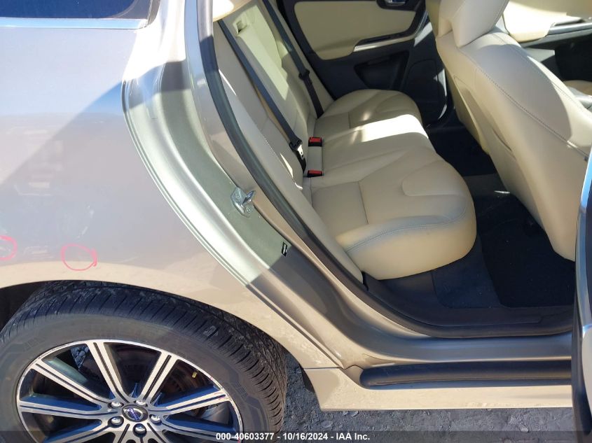 2016 Volvo Xc60 T5 Drive-E Premier VIN: YV440MDK4G2901940 Lot: 40603377