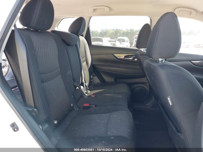 VIN 5N1AT2MV3JC838578 2018 NISSAN ROGUE SV