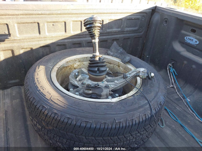 2017 GMC CANYON SLT - 1GTG6DEN4H1215251