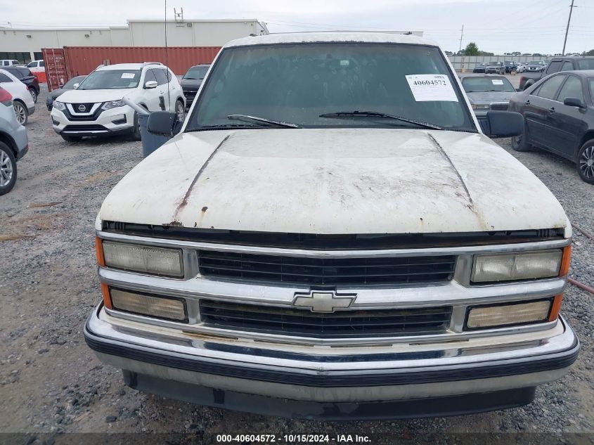 1997 Chevrolet Suburban 1500 VIN: 3GNEC16R6VG116080 Lot: 40604572