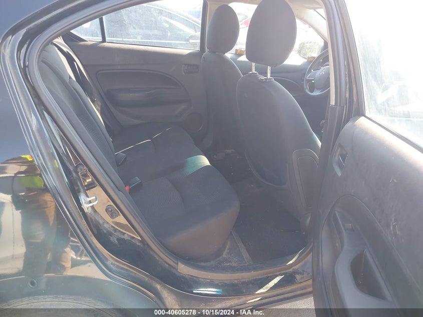 VIN ML32F3FJ7HHF18960 2017 MITSUBISHI MIRAGE G4 ES