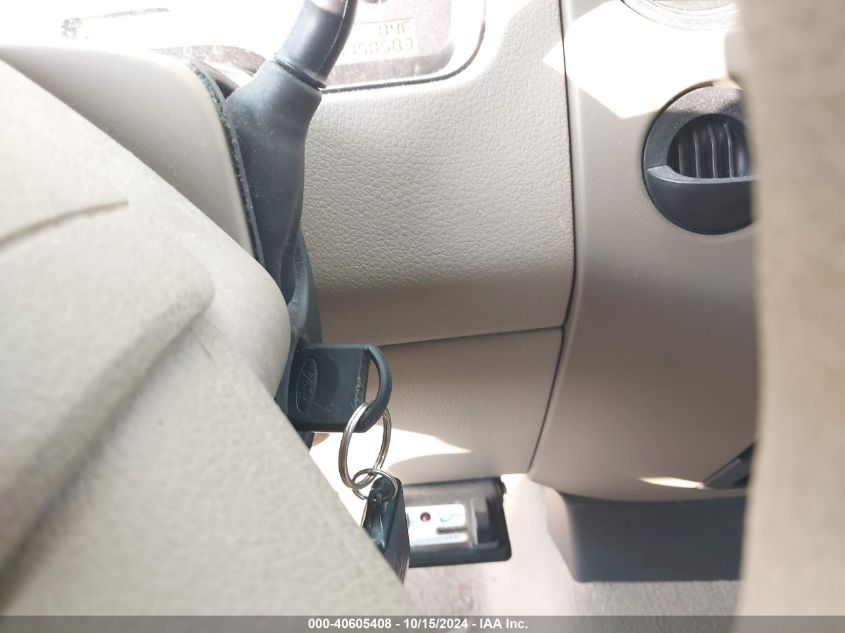 2005 Ford F-150 Lariat/Xl/Xlt VIN: 1FTPX12555FA18359 Lot: 40605408