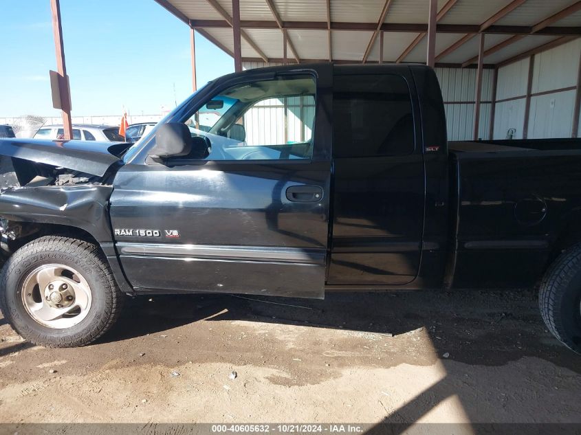 1999 Dodge Ram 1500 VIN: 1B7HC13Y7XJ519763 Lot: 40605632