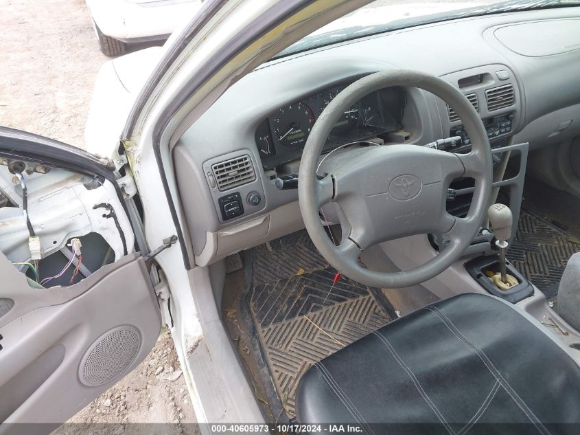 1998 Toyota Corolla Le VIN: 1NXBR18E2WZ100635 Lot: 40605973