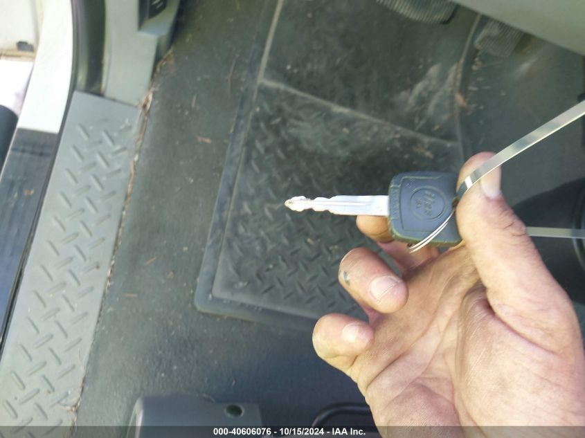 2005 Ford F-150 Stx/Xl/Xlt VIN: 1FTRX14WX5NA17468 Lot: 40606076