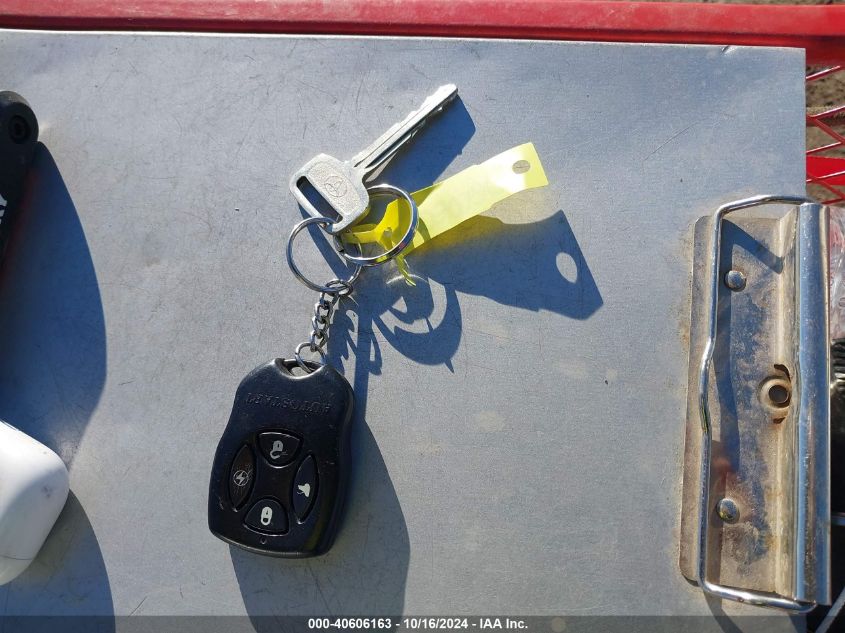 2004 Toyota Corolla Le VIN: JTDBR38E142042090 Lot: 40606163