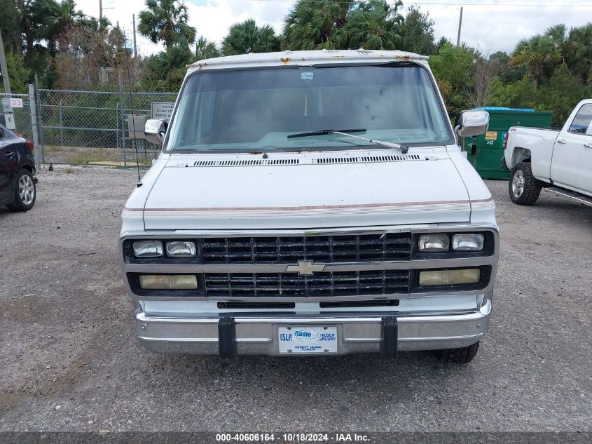 1992 Chevrolet G20 VIN: 2GBEG25Z4N4159235 Lot: 40606164