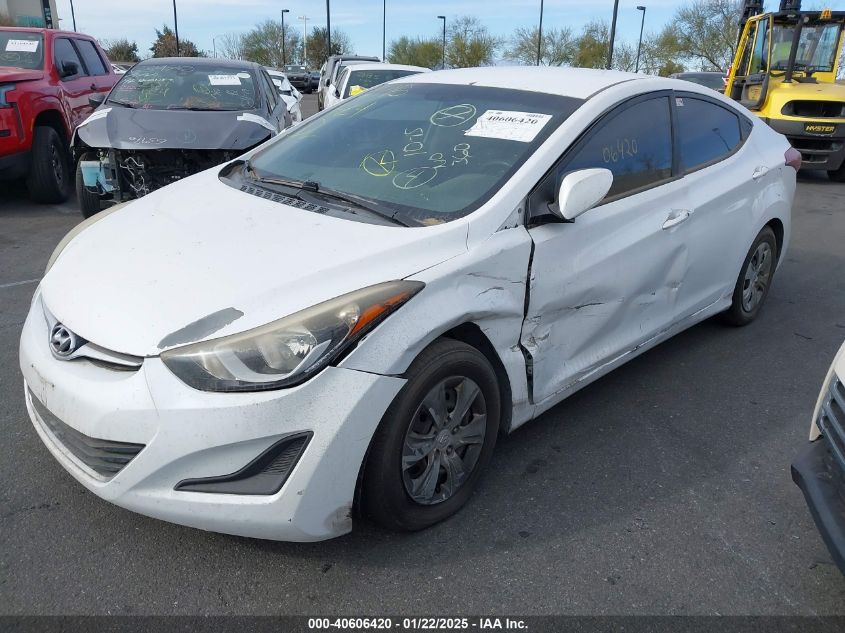 VIN 5NPDH4AE8GH719425 2016 Hyundai Elantra, SE no.2