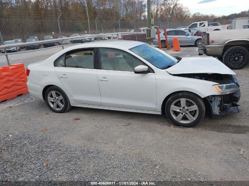 2014 Volkswagen Jetta 2.0L Tdi VIN: 3VWLL7AJ6EM275846 Lot: 40606511