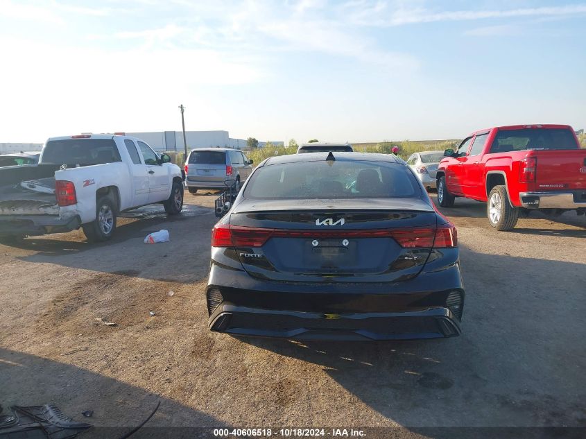 2023 Kia Forte Gt-Line VIN: 3KPF54AD4PE597272 Lot: 40606518