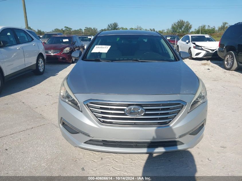 2015 Hyundai Sonata Se VIN: 5NPE24AF0FH241952 Lot: 40606614