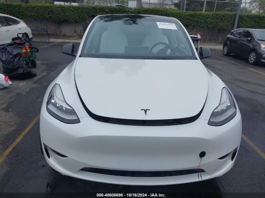 2021 Tesla Model Y Long Range Dual Motor All-Wheel Drive VIN: 5YJYGAEE3MF275670 Lot: 40606698