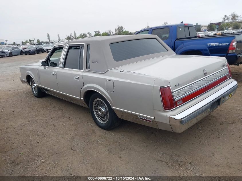 1989 Lincoln Town Car Signature VIN: 1LNBM82F8KY709949 Lot: 40606722