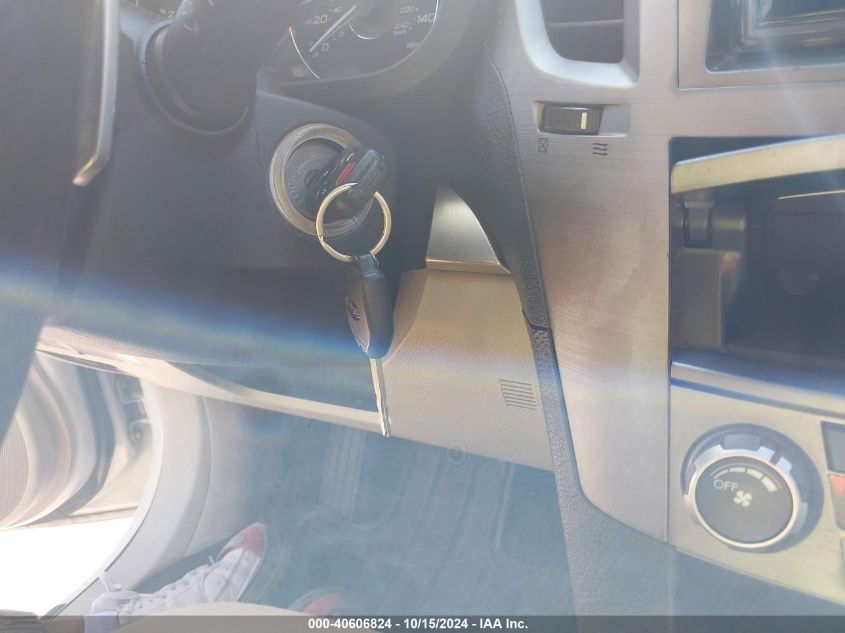 2011 Subaru Outback 2.5I Premium VIN: 4S4BRCGCXB3398749 Lot: 40606824