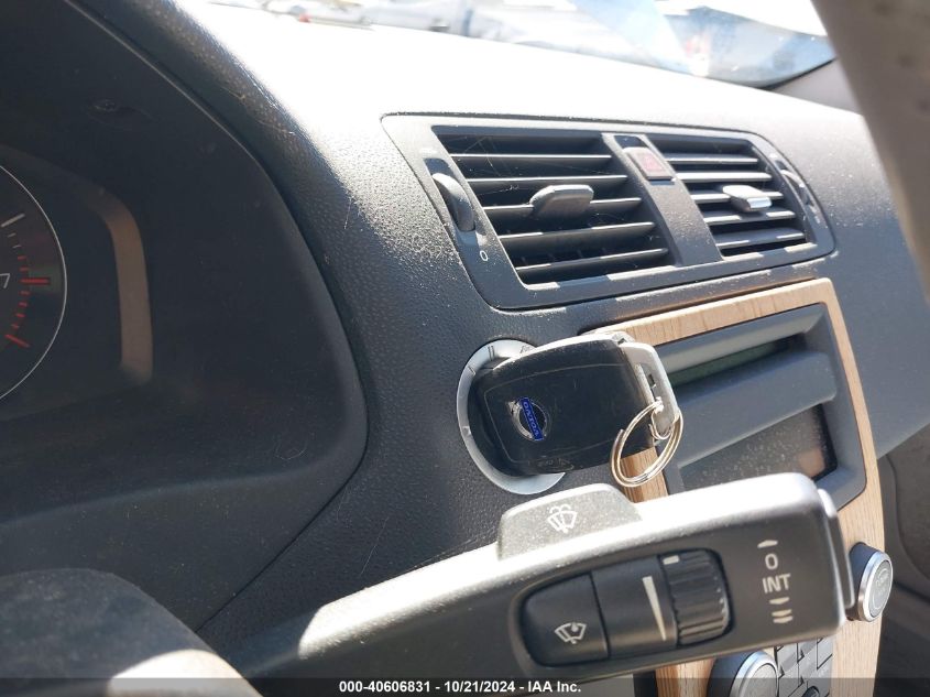 2008 Volvo C70 T5 VIN: YV1MC67268J058598 Lot: 40606831