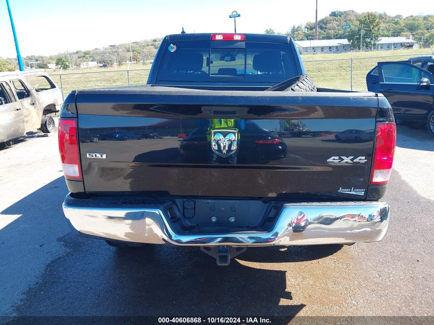 2019 RAM 1500 CLASSIC SLT 4X4 6'4 BOX VIN: 1C6RR7TT7KS556350