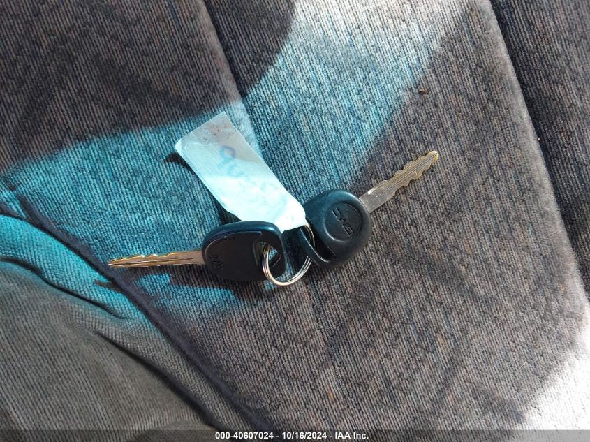 2000 GMC Sonoma Sls VIN: 1GTCS1451YK247367 Lot: 40607024