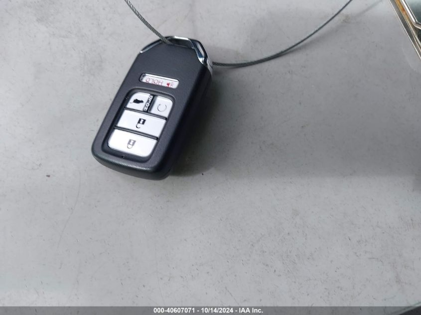 2020 Honda Cr-V Awd Touring VIN: 2HKRW2H95LH677878 Lot: 40607071