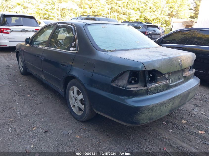 2000 Honda Accord 2.3 Se VIN: 1HGCG6695YA139923 Lot: 40607121